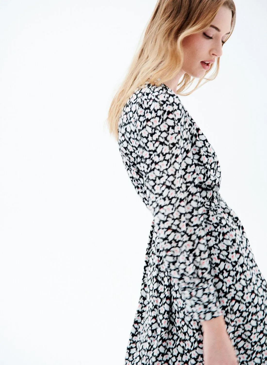 ALICE  VESTIDO CORTO ESTAMPADO EN NEGRO