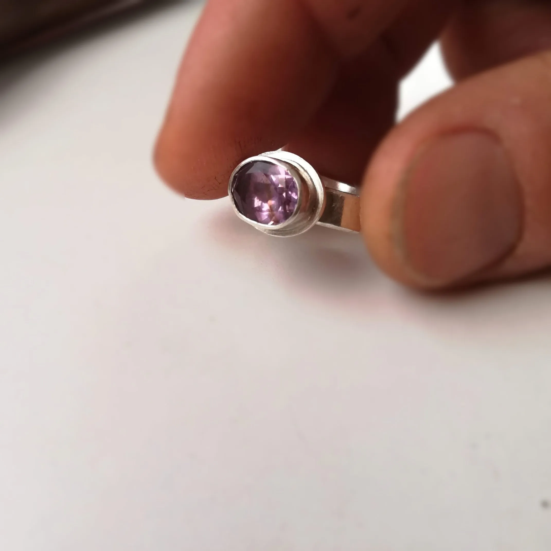 Anillo de Amatista Facetada y  Plata de Ley | Hecho a Mano Talla 19