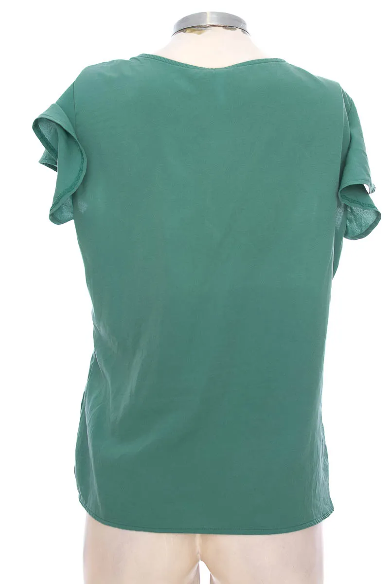 BLUSA COLOR VERDE  KOAJ