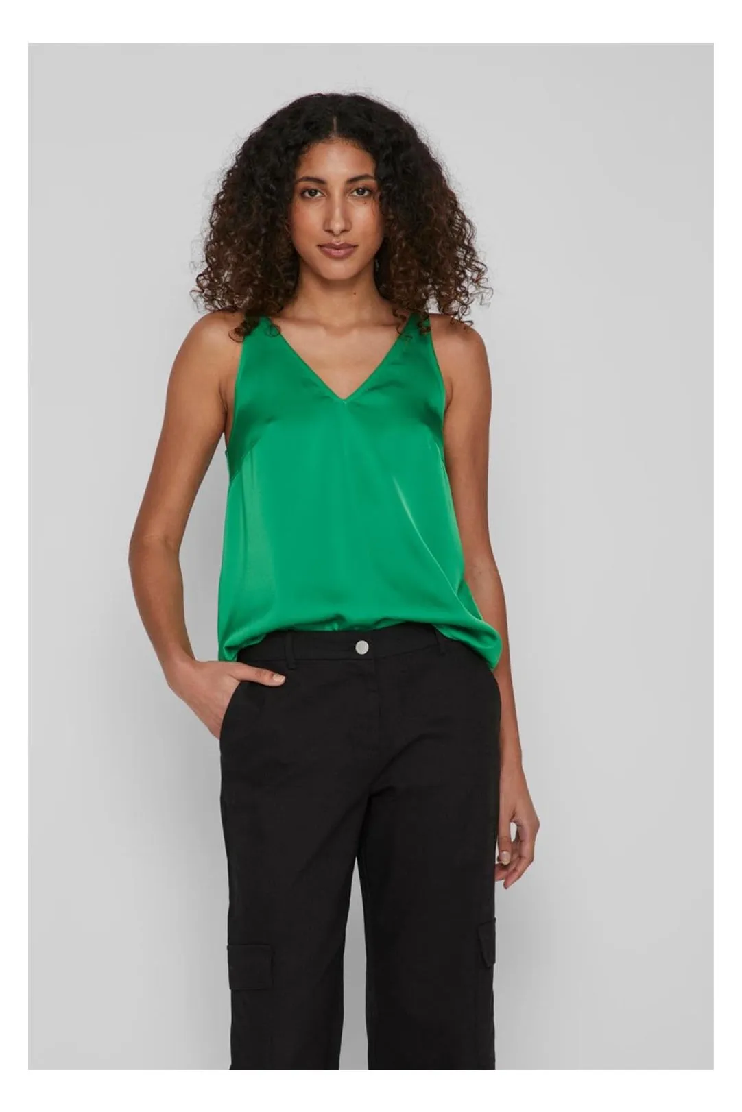 BLUSA TIRANTES RASO VIRAVENNA VERDE ALHAMBRA