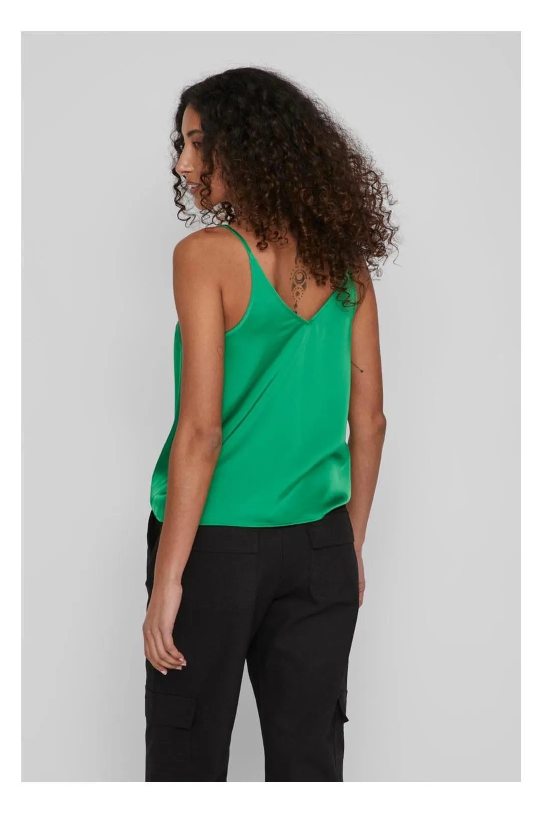 BLUSA TIRANTES RASO VIRAVENNA VERDE ALHAMBRA