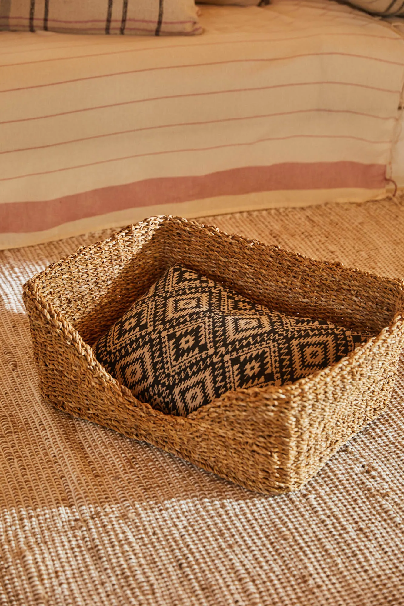 Cama para mascota Braid 60x45x23 Natural