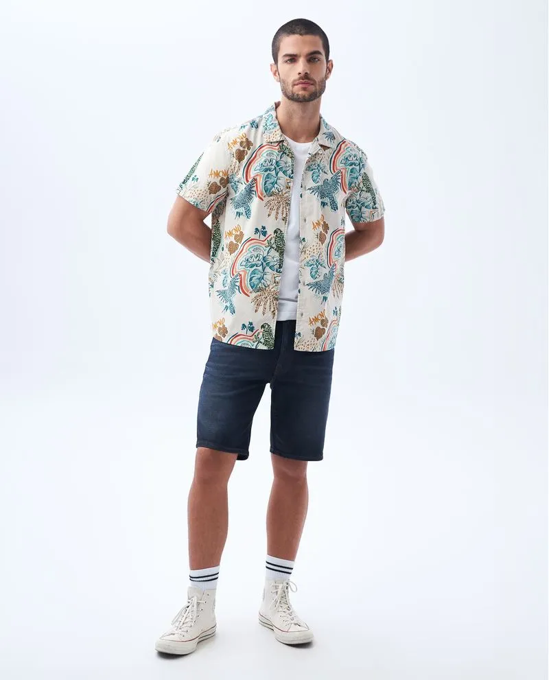 Camisa con estampado tropical para hombre