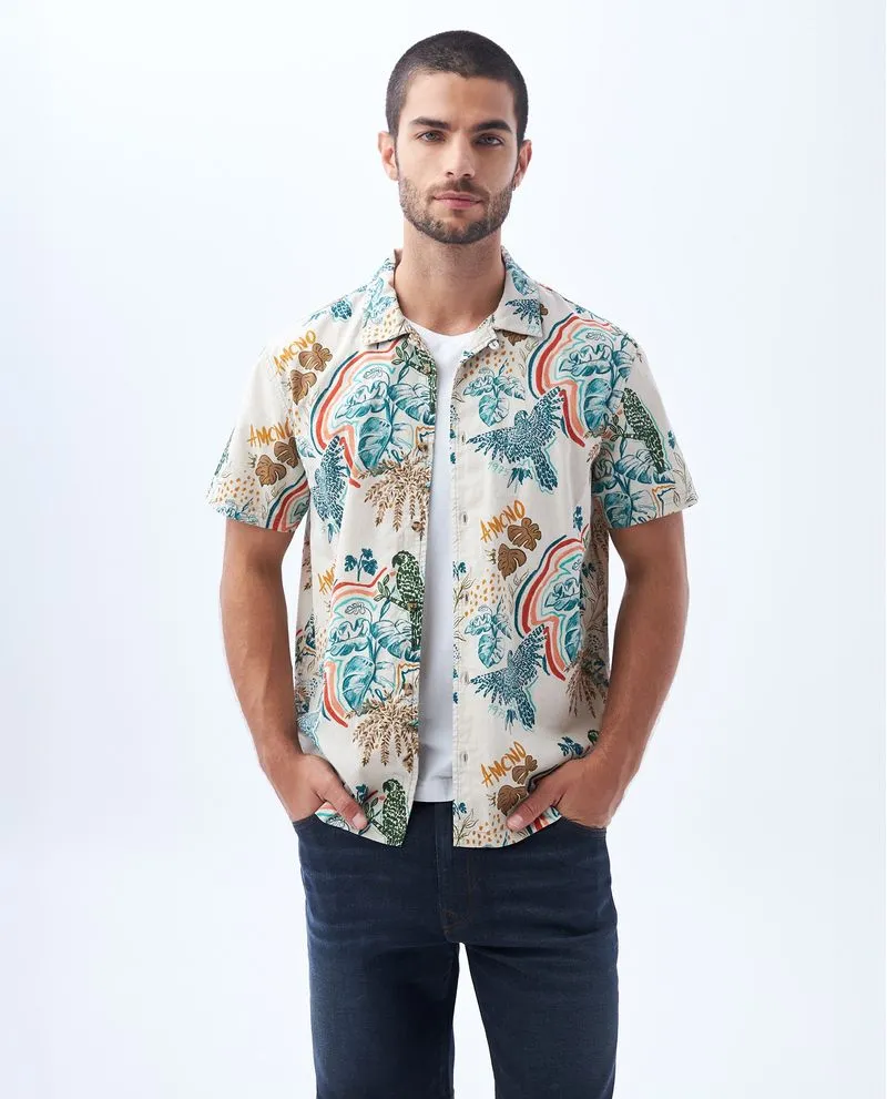 Camisa con estampado tropical para hombre