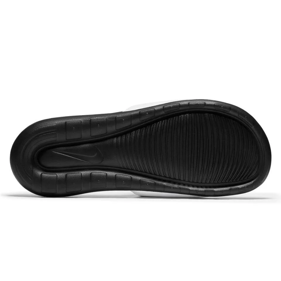 CHANCLAS NIKE VICTORI ONE NEGRO BLANCO CN9675005
