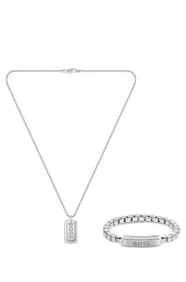 Collar con logo y pulsera a juego en caja de regalo