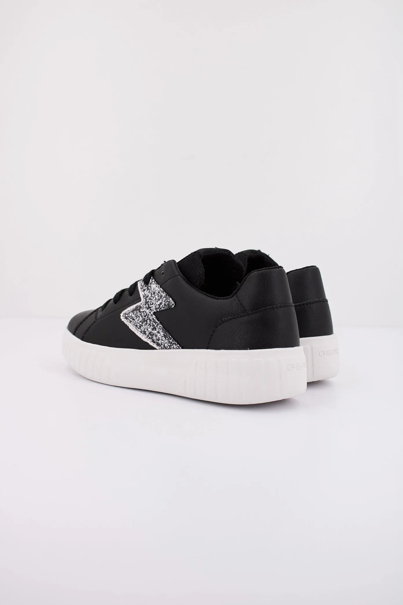 GEOX J MIKIROSHI A