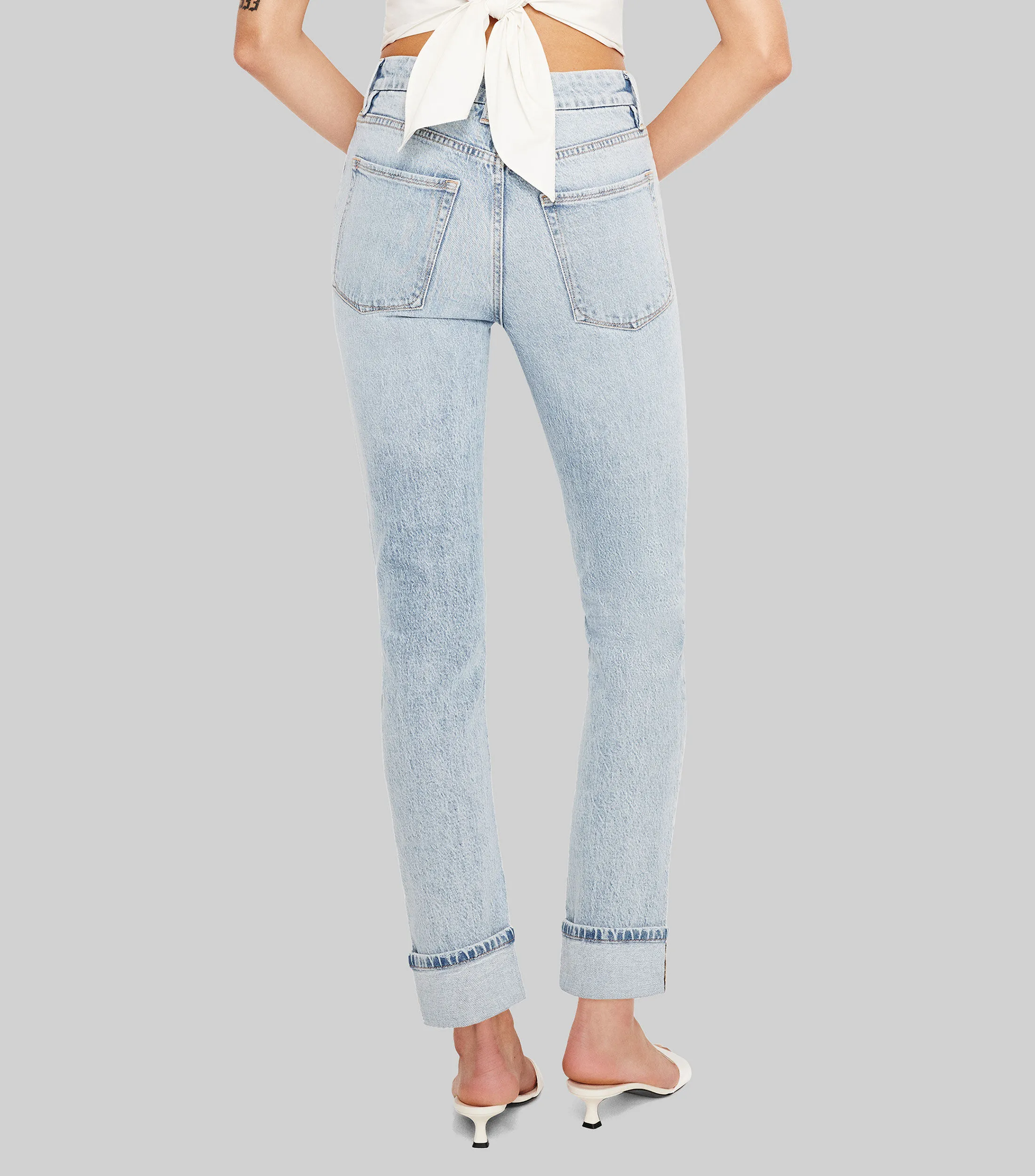 Good American Jeans de corte slim Mujer