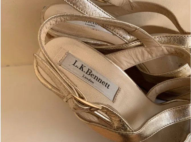 Lk Bennett Tacones de corcho dorado 
