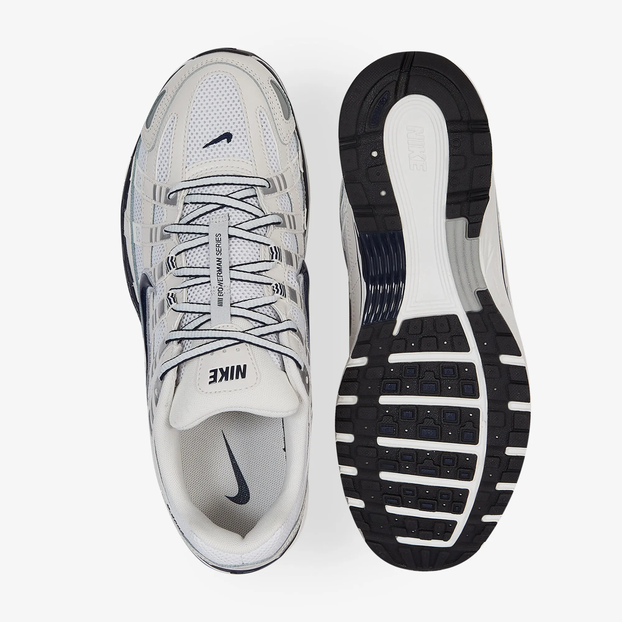 NIKE P6000