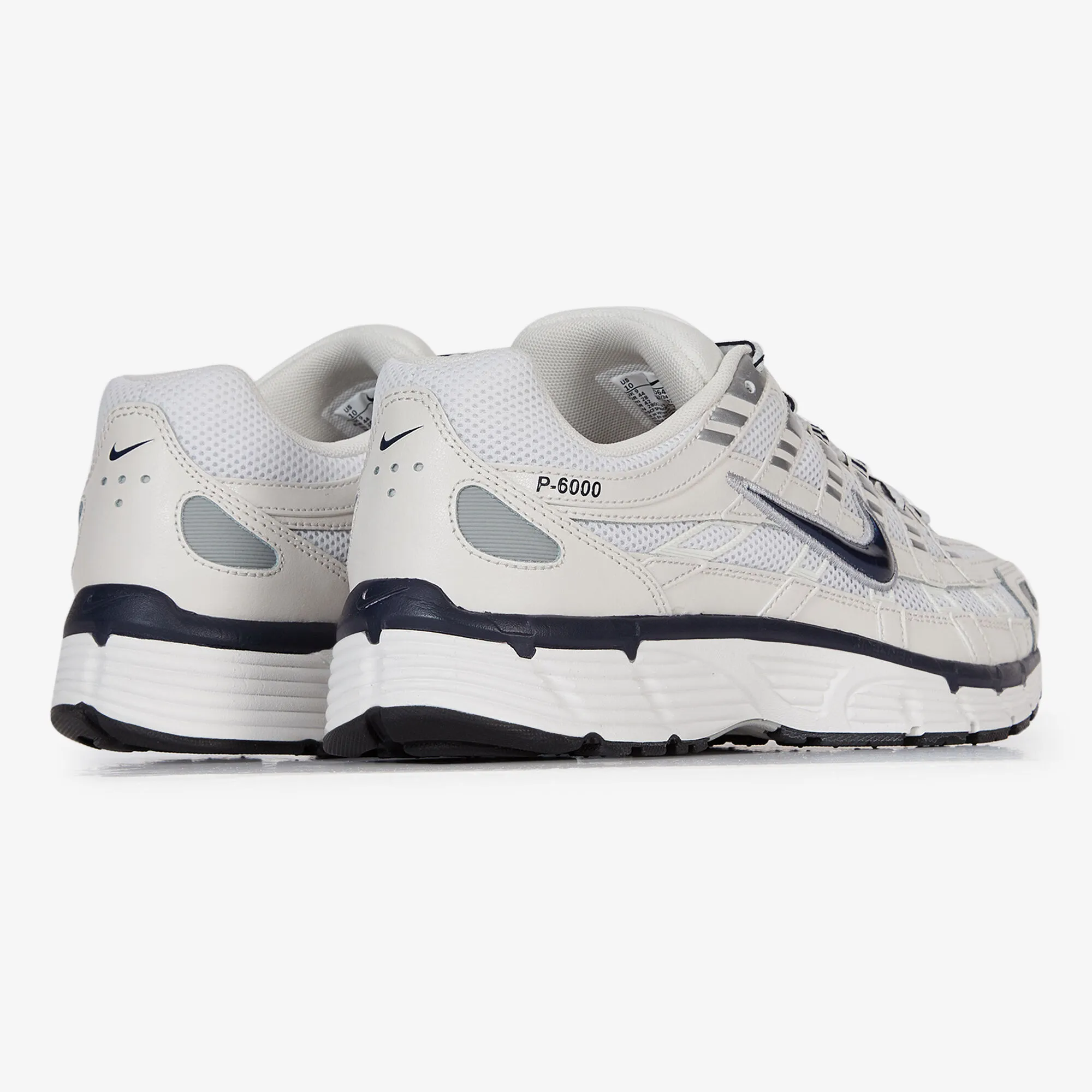 NIKE P6000