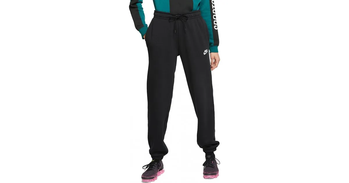Nike Sportswear Essential