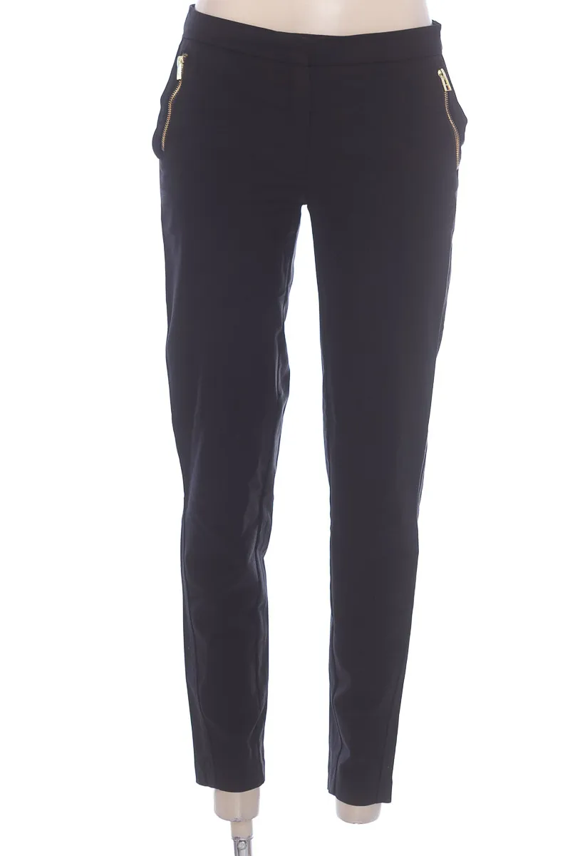 PANTALóN COLOR NEGRO  ZARA