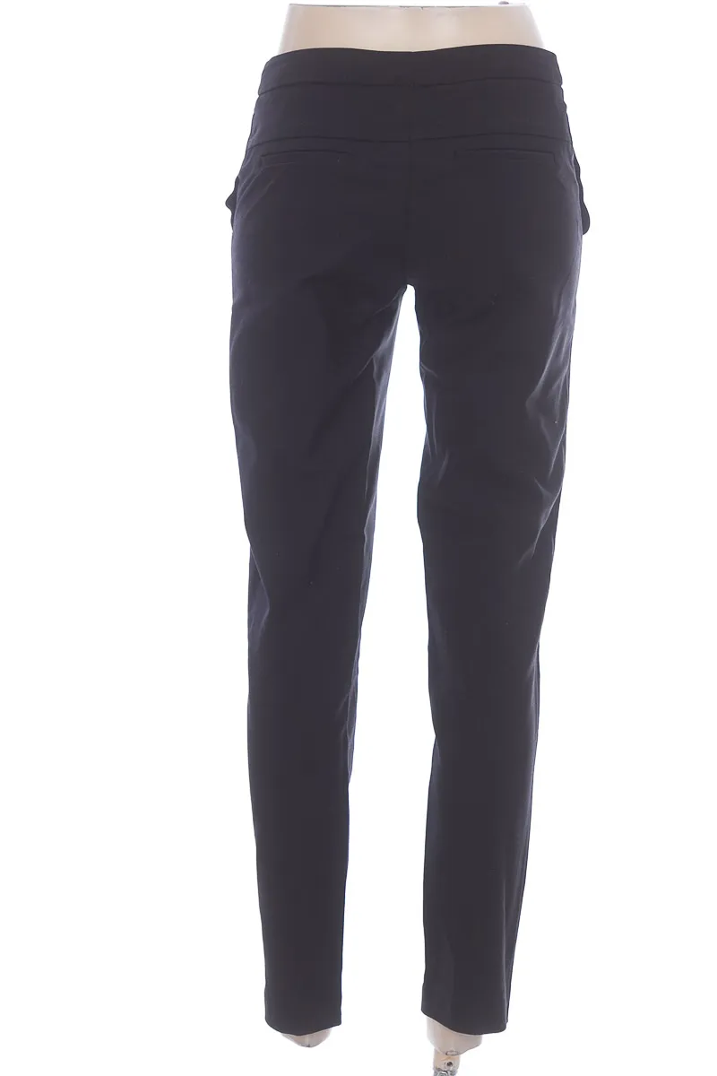 PANTALóN COLOR NEGRO  ZARA