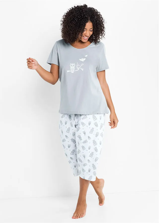 PIJAMA CAPRI CON MANGAS CORTAS GRIS PLATEADOBLANCO