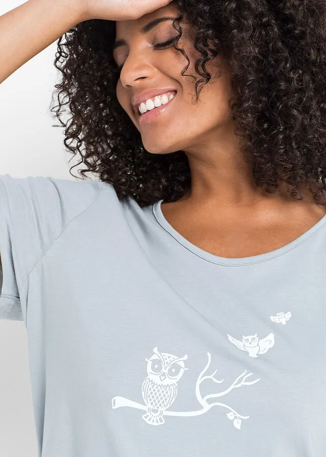 PIJAMA CAPRI CON MANGAS CORTAS GRIS PLATEADOBLANCO