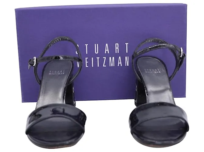Sandalias de tira en el tobillo Stuart Weitzman en cuero negro brillante 