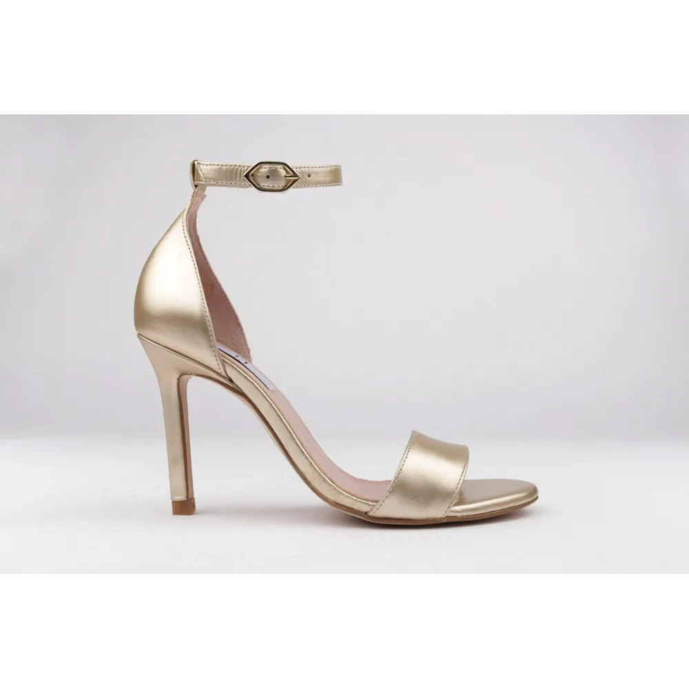 sandalias doradas
