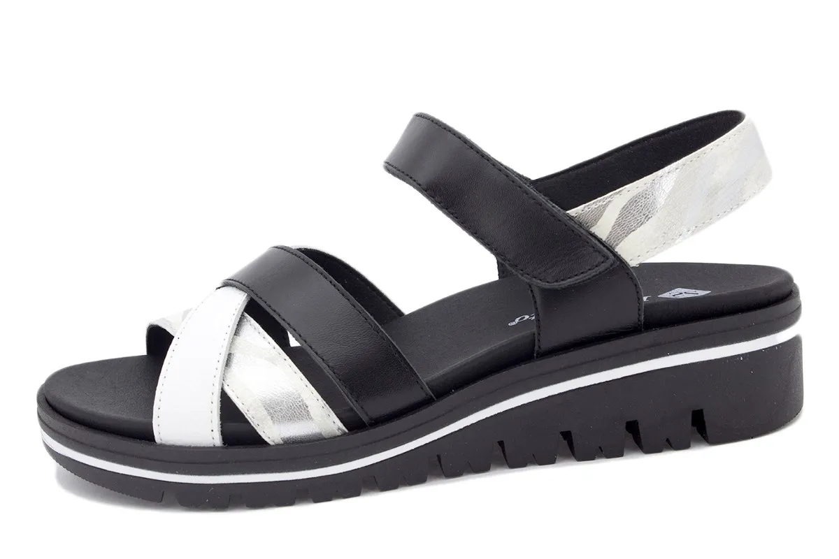 White Leather Removable Insole Sandal