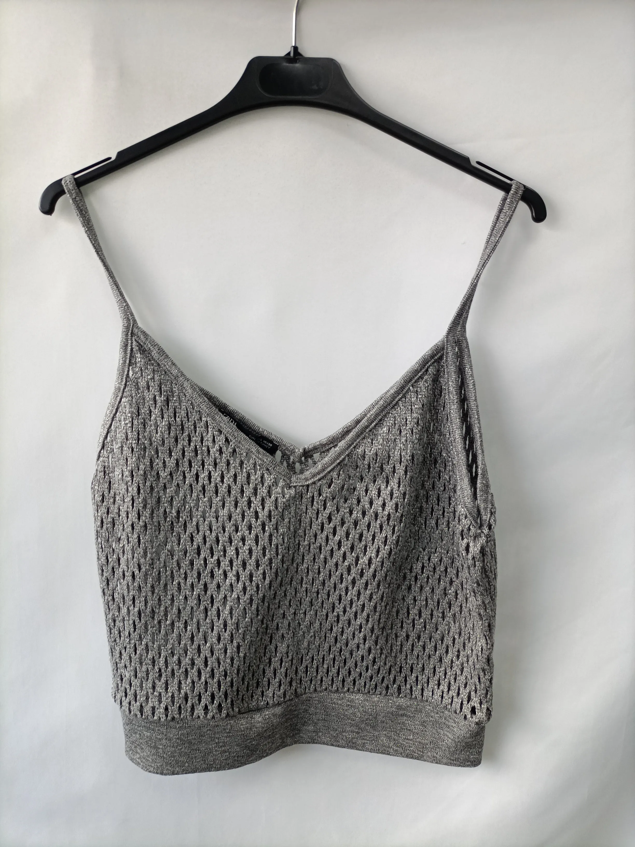 ZARA. Top punto gris T.l